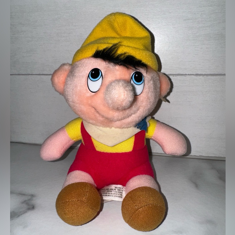 Vintage‎ Walt Disney's Animated Film Classic Pinocchio Plush Doll Toy 7"